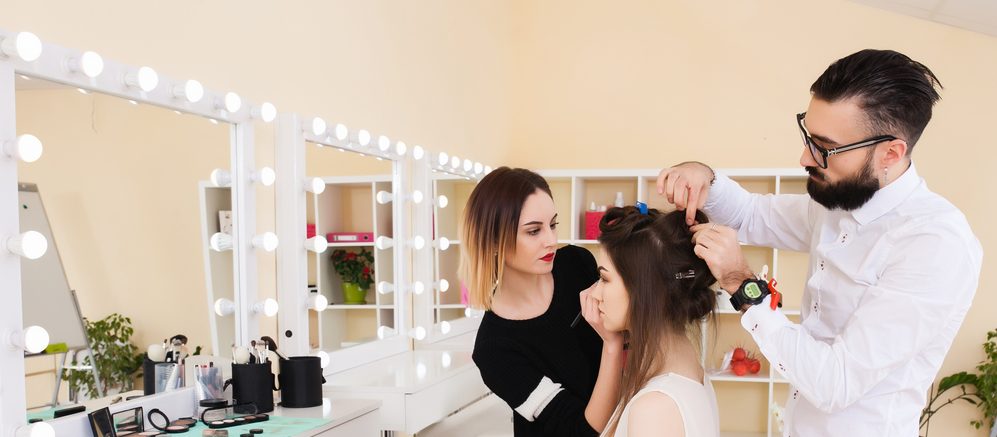 The Cosmetologist's Guide to Interviewing Well | Xenon Academy The Cosmetologist's Guide to Interviewing Well | Xenon Academy